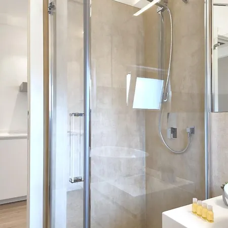 Апартаменты Sg Family - Modern Haven - Peschiera Centro