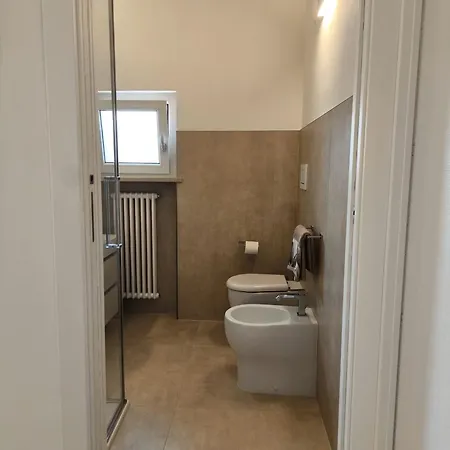 Sg Family - Modern Haven - Peschiera Centro * 佩斯基耶拉德加达